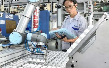 Advantages of Packaging Robots in The Work Place