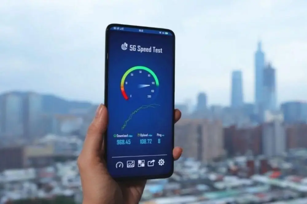 United Arab Emirates (313.55 Mbps and Expanding)